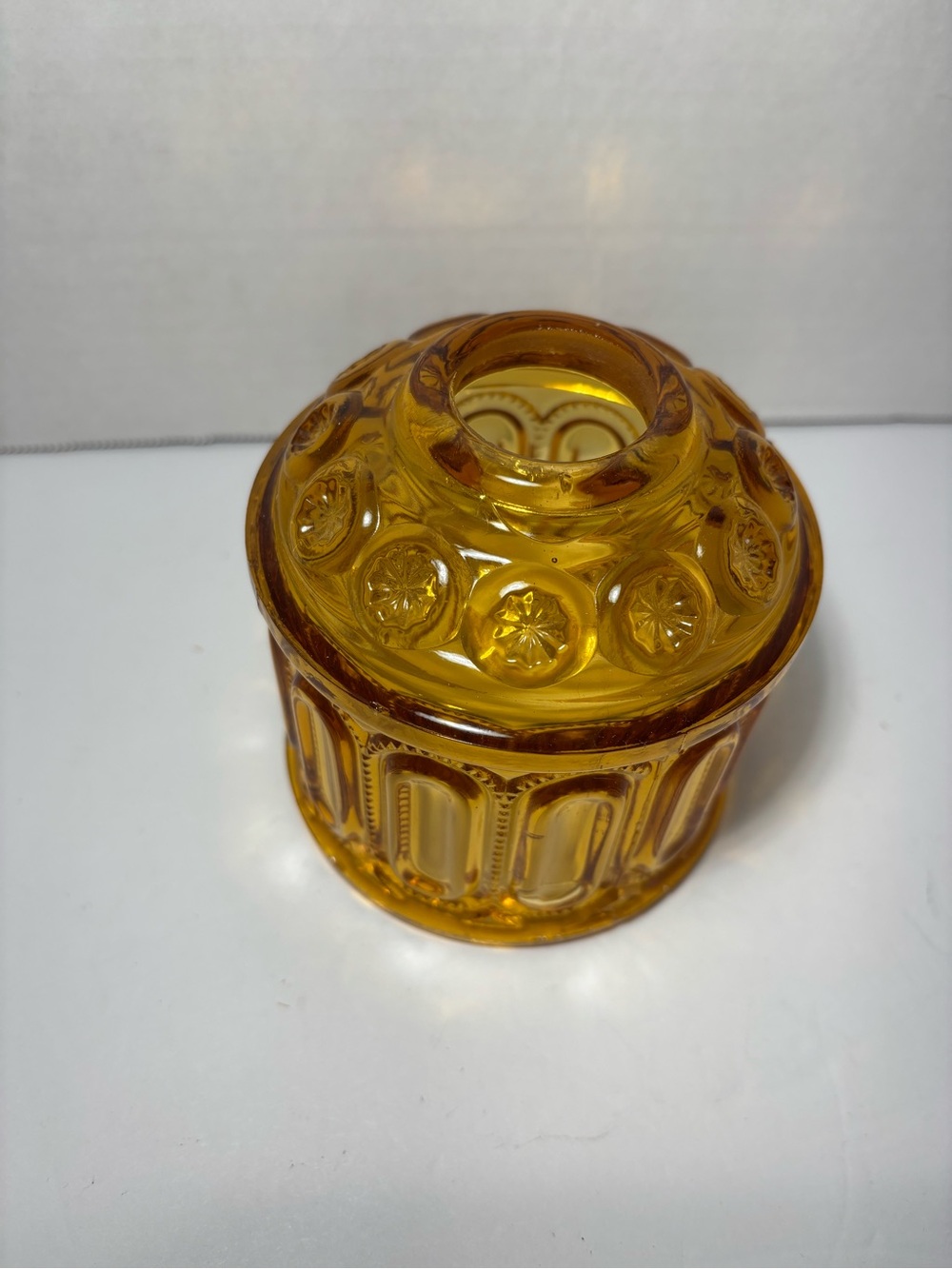 L.E. Smith Moon And Stars VTG Amber Fairy Lamp TOP ONLY 4 1/4” Tall - Picture 3 of 7